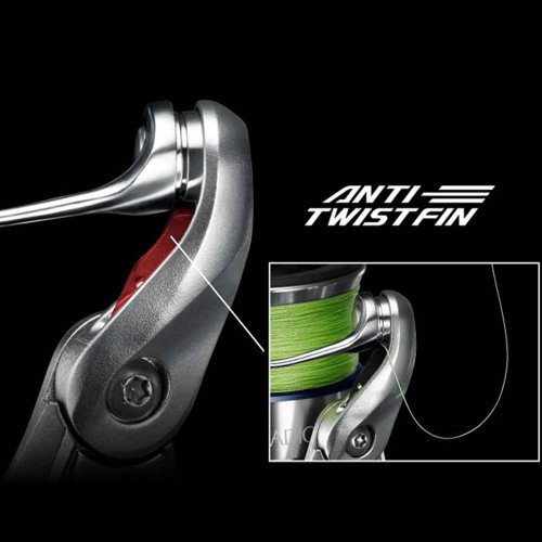Макара Shimano Stradic C3000 HG FM